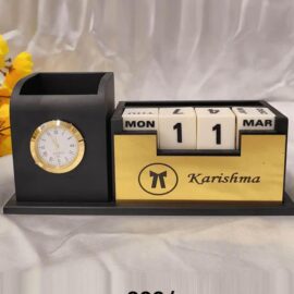 645 Desktop Organizer